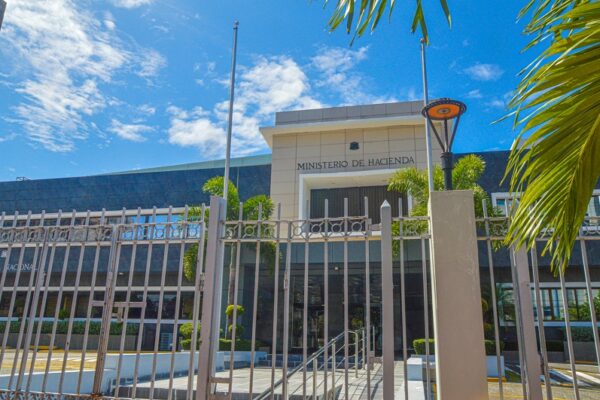 República Dominicana anuncia oferta de compra de bonos existentes