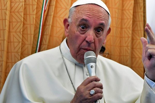 El problemático proceso del Vaticano para abordar los casos de abuso sexual, explicado